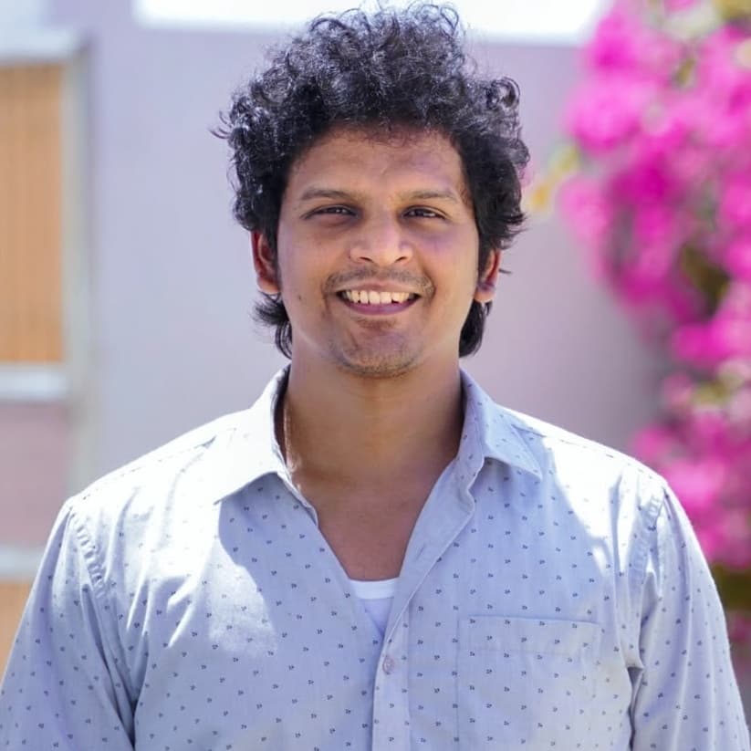 Amresh G